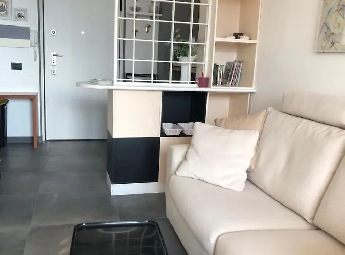 Terrazze - Luxury Lake Como View Apartment - In Menaggio מלון דירות