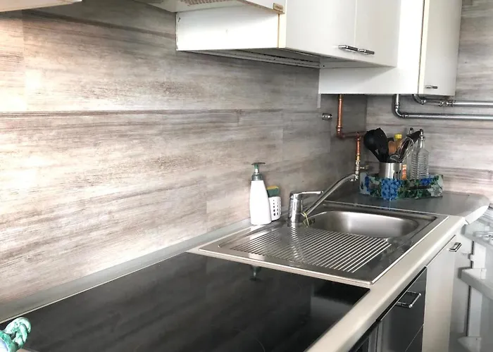 Le Terrazze Vista Piscina Tennis Parking Wi-fi 4*