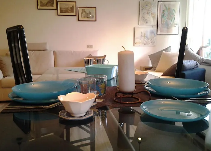 מלון דירות Terrazze - Luxury Lake Como View Apartment - In Menaggio 4*