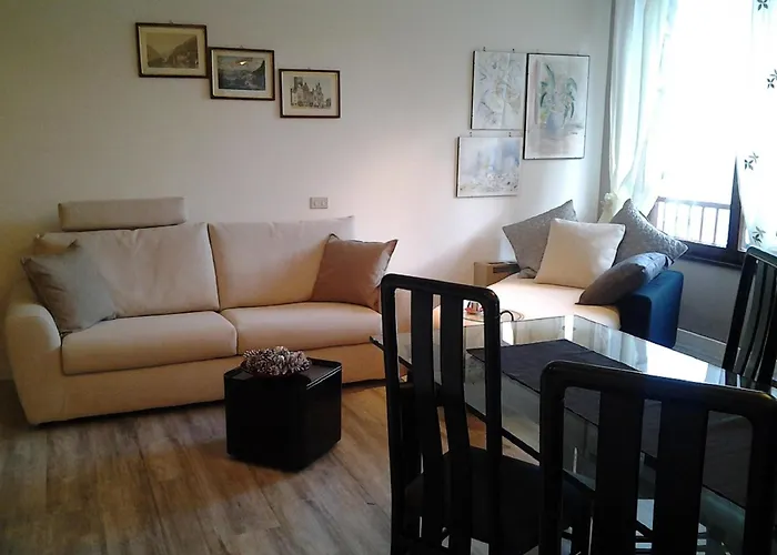 Terrazze - Luxury Lake Como View Apartment - In Menaggio מלון דירות מנאג'יו