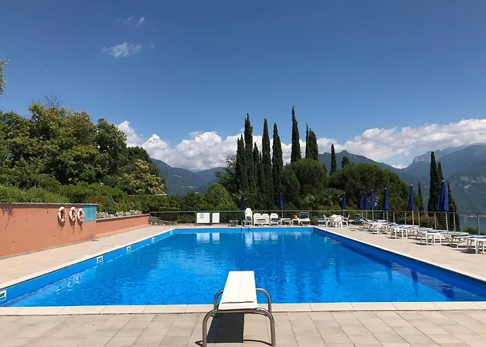 מלון דירות Terrazze - Luxury Lake Como View Apartment - In Menaggio מנאג'יו