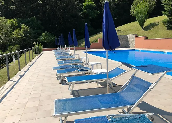 Terrazze - Luxury Lake Como View Apartment - In Menaggio מלון דירות מנאג'יו