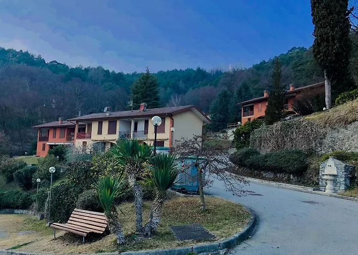 Aparthotel Le Terrazze Vista Piscina Tennis Parking Wi-fi 4*