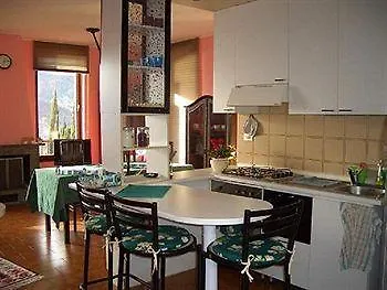 Le Terrazze Vista Lago Piscina Tennis Parking Wi-Fi Aparthotel 3*