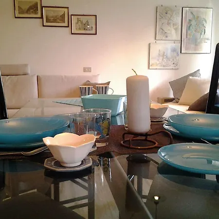 Aparthotel Le Terrazze Vista Lago Piscina Tennis Parking Wi-Fi 3*