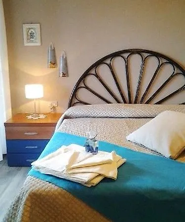 Le Terrazze Vista Piscina Tennis Parking Wi-fi מנאג'יו